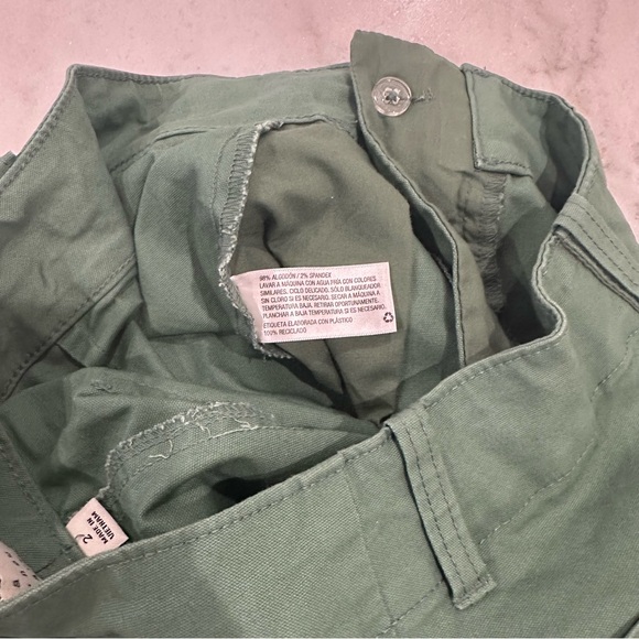 Wide Leg Green Chinos Pants 2 A New Day stretch - Picture 3 of 8